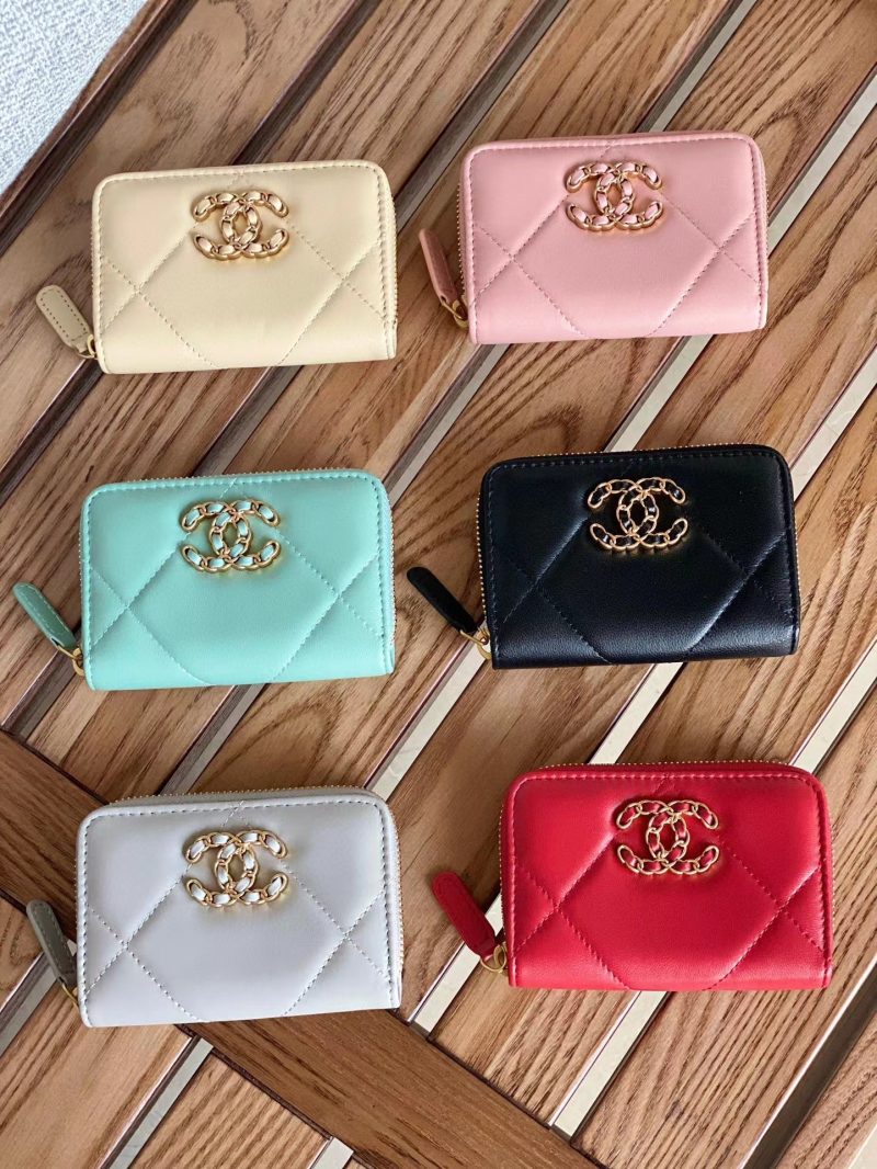 Image_20240318172047_bced0350-f6e3-4231-9be0-f6a78a6ea0ae CC 19 Zipped Coin Purse Lambskin