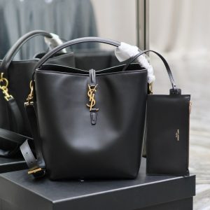 le 37 26cm black calfskin gold hardware