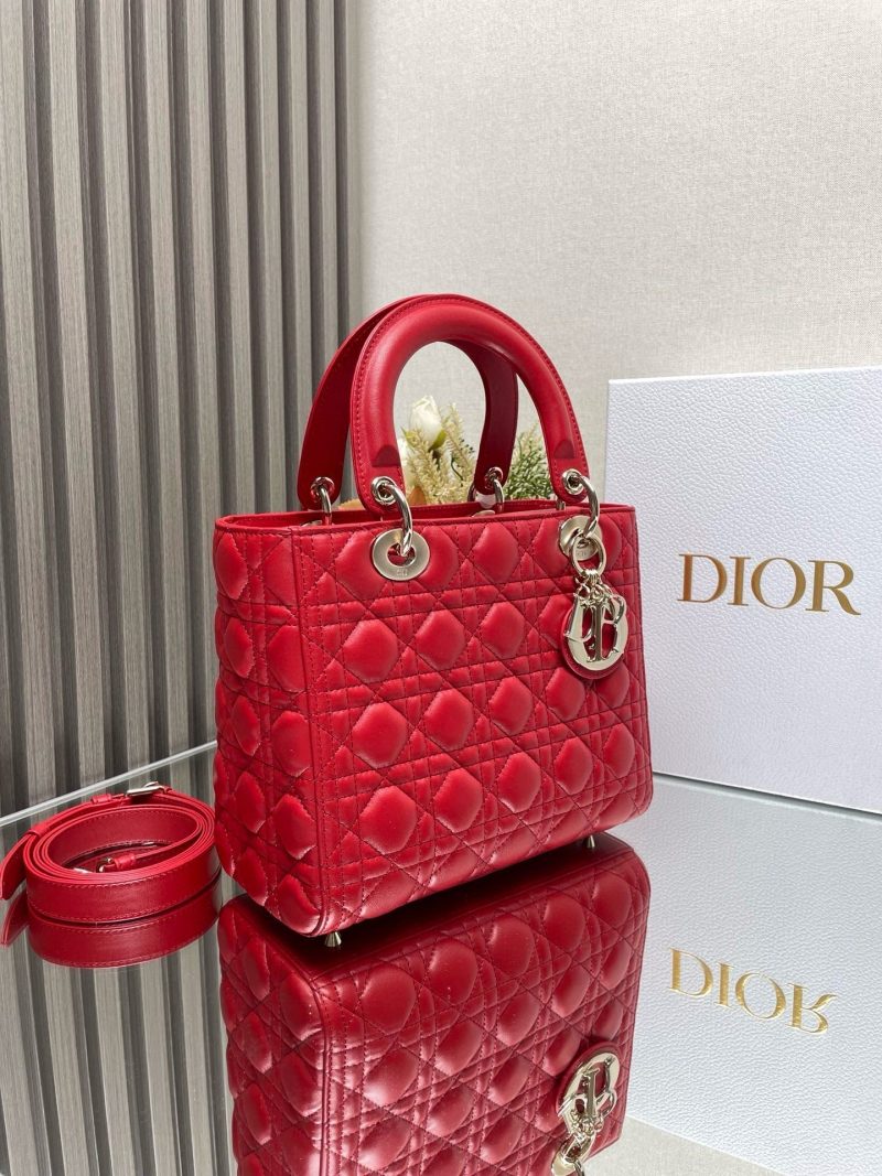 Image_20240628101920 medium lady 24 red calfskin gold hardware