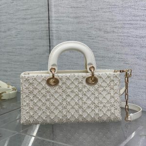 MEDIUM LADY D-JOY 26 WHITE LATTE CALFSKIN PEARL