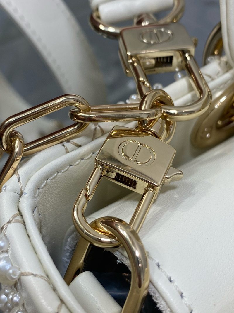 MEDIUM LADY D-JOY 26 WHITE LATTE CALFSKIN PEARL