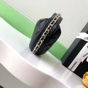 CC CHANEL Hula Hoop Clutch Black Calfskin