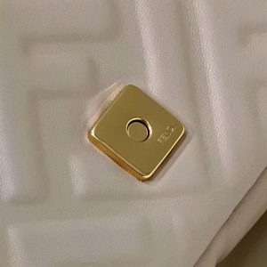 Baguette 27cm Beige Lambskin Gold Hardware