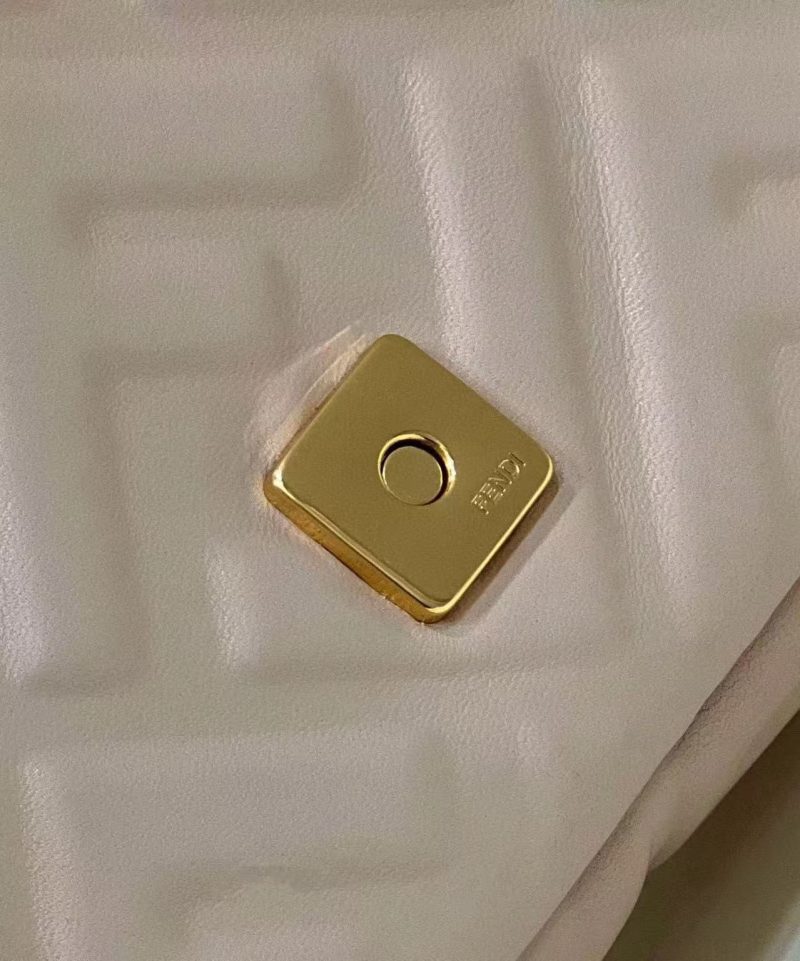 Baguette 27cm Beige Lambskin Gold Hardware