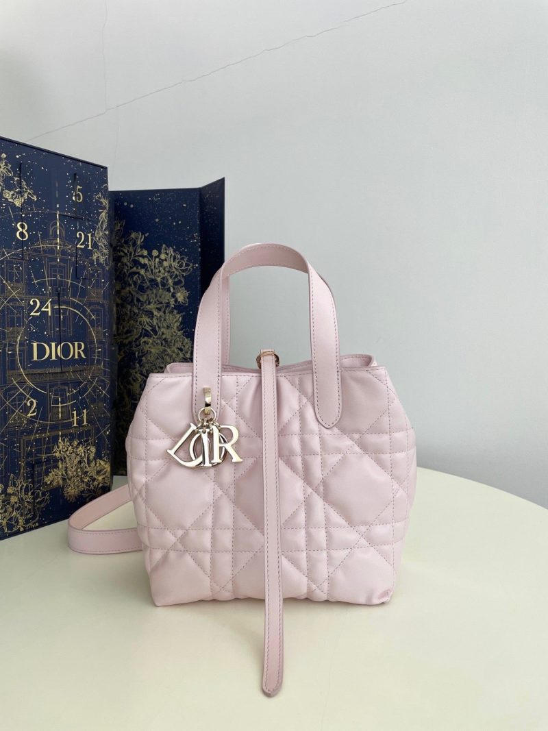 cd toujours light pink calfskin