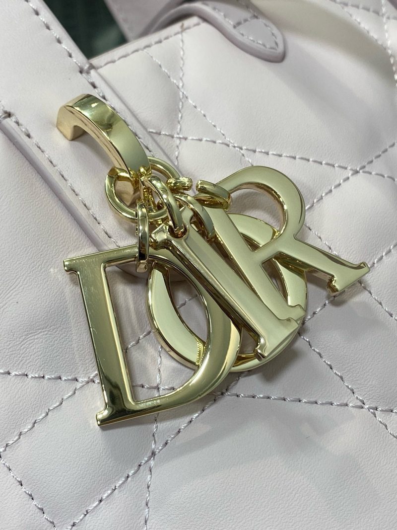 cd toujours light pink calfskin