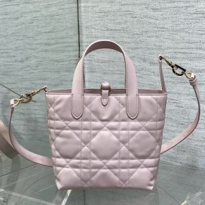 cd toujours light pink calfskin