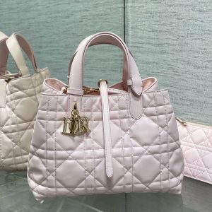 cd toujours light pink calfskin