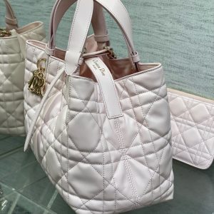 cd toujours light pink calfskin