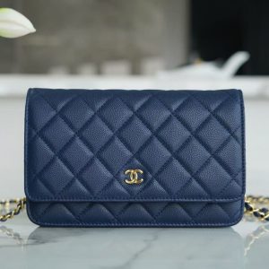 CC Wallet On Chain Woc Navy Blue Caviar leather Gold Hardware