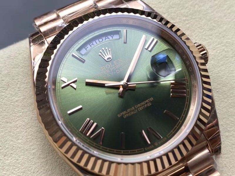 Image_20250819162957_2196 Rolex Day-Date 40 Olive Green Dial – 18K Everose Gold