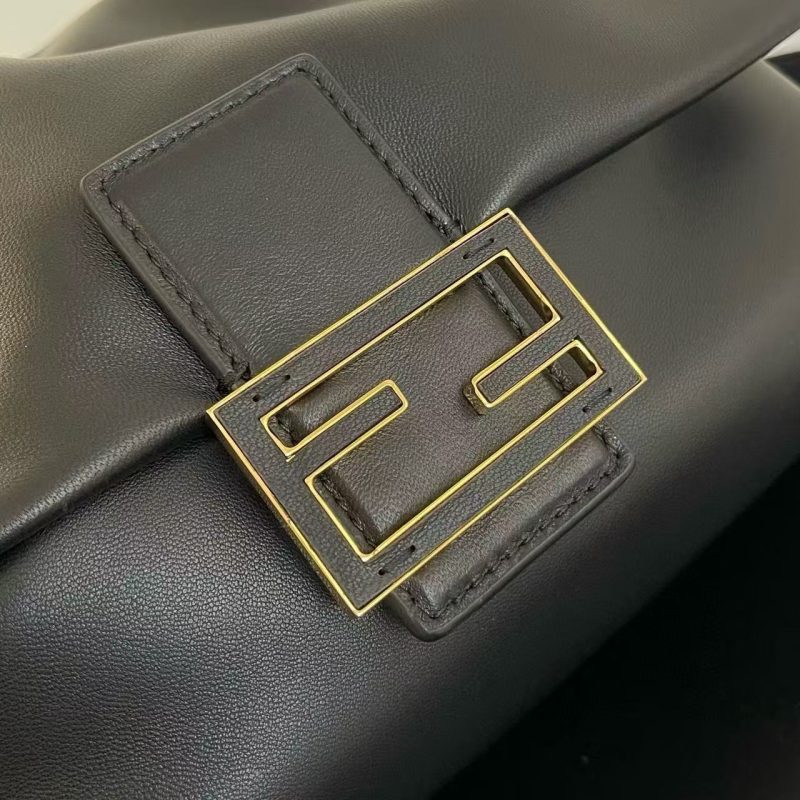 Image_20250922113251_9092_16_1 Fendii Mamma Baguette Drawstring Shoulder Bag Black Nappa Leather