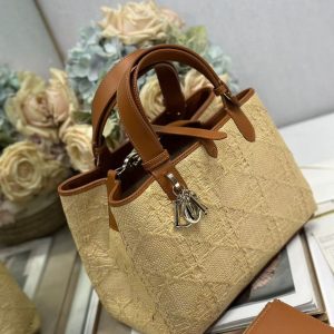 CD Toujours Vertical Tote Bag Brown Coconut Fiber Weaving Paired with Cowhide