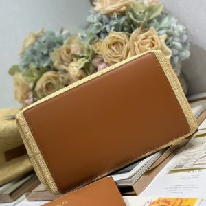 CD Toujours Vertical Tote Bag Brown Coconut Fiber Weaving Paired with Cowhide