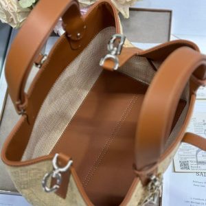 CD Toujours Vertical Tote Bag Brown Coconut Fiber Weaving Paired with Cowhide