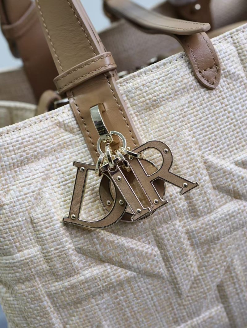 CD Toujours Medium Tote Bag 28cm Brown Coconut Fiber Weaving Paired with Cowhide