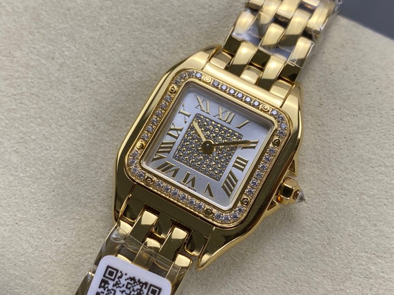 Panthère de Cartier Medium Quartz Watch