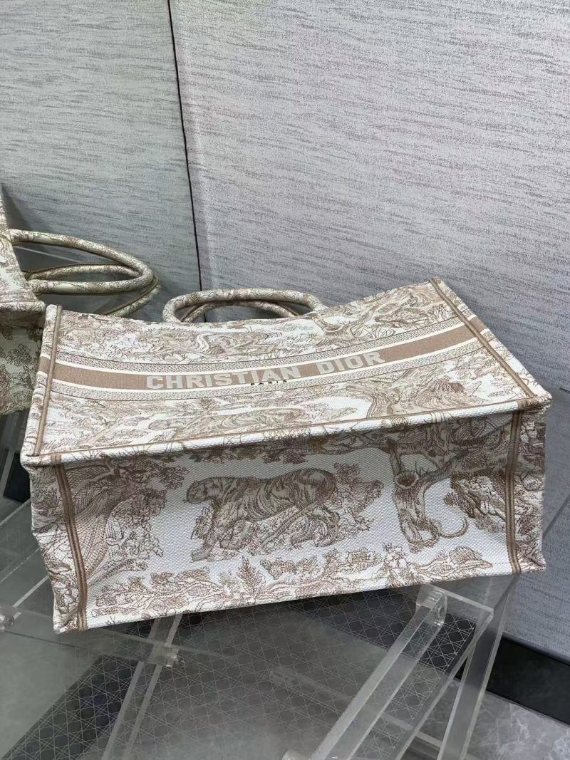 CD 2025 Book Tote 41cm Bag Brown White Canvas