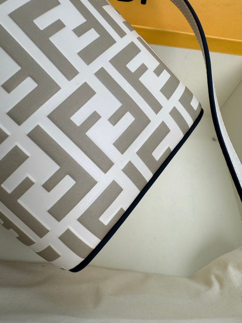 MON TRESOR 18 IN BEIGE WHITE CANVAS WITH FF MOTIF EMBROIDERED