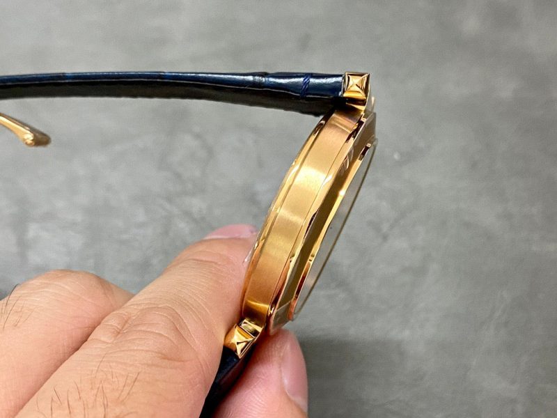 Image_20260205000330_760_9 Pasha 41 mm mechanical gold white dial dark navy blue leather