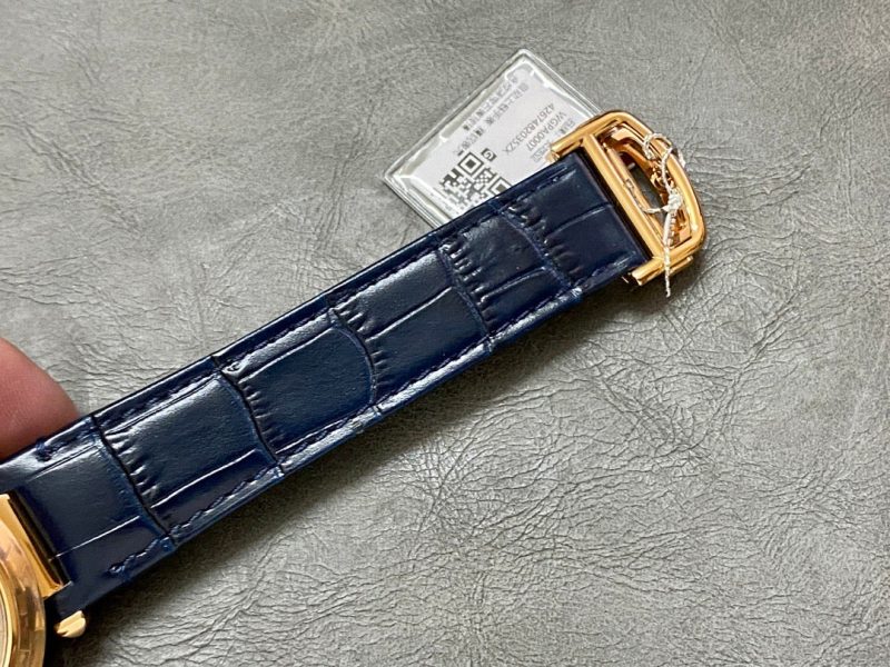 Image_20260205000334_763_9 Pasha 41 mm mechanical gold white dial dark navy blue leather