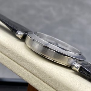 Pasha 41 mm mechanical silver white dial black leather