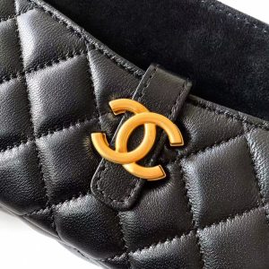 CC 25A Touch Phone Holder Bag 17.5cm with Chain Black Lamskin