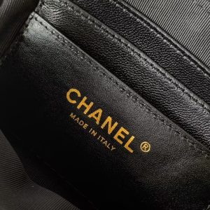 CC 25A Touch Phone Holder Bag 17.5cm with Chain Black Lamskin