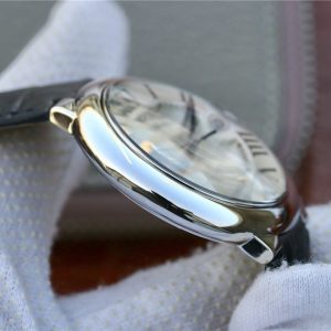 WeChatImage_20210515152330 BALLON BLEU DATE 42 SILVER DIAL BLACK BRACELET