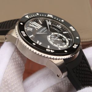 WeChatImage_20210616215852 CALIBRE DIVER 42 AUTOMATIC STEEL CASE BLACK DIAL