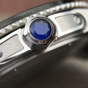 WeChatImage_20210616215854 CALIBRE DIVER 42 AUTOMATIC STEEL CASE BLACK DIAL