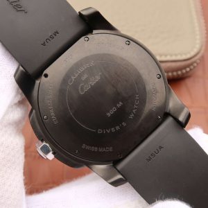 WeChatImage_20210616215958 CALIBRE DIVER 42 AUTOMATIC BLACK CASE STEEL BEZEL