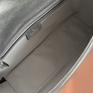 a6c8e34afe1e3097677bcbfee260e5c8 GG Marmont Small Shoulder Bag Metallic Silver Leather