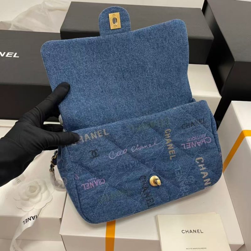 CC 22P Flap Bag Blue Denim