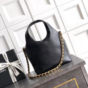 ea17e04fc25a1e7a4881123396c46e85 CC SS 2026 Small Shopping Bag Black Lambskin