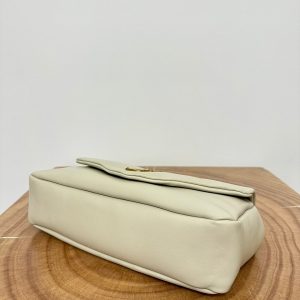 SL 26cm Calypso Chain Bag White Leather