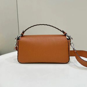 image_0a5b9e6b-7e30-416a-86d6-03c75fcd6df6 BAGUETTE 27CM TAN CALFSKIN SILVER HARDWARE