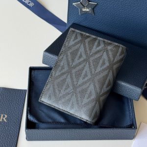 CD Diamond Saddle Passport Black Cowhide