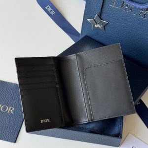 CD Diamond Saddle Passport Black Cowhide