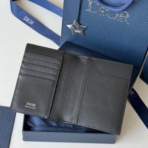 CD Saddle Passport Black Cowhide