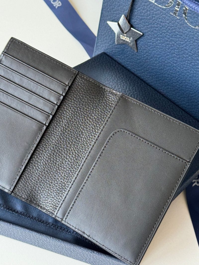 CD Saddle Passport Black Cowhide