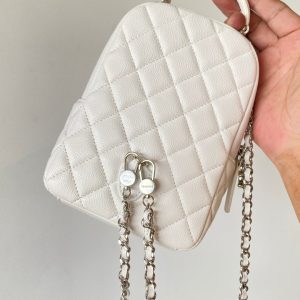 Chanel 25 Backpack 18cm White Caviar Leather