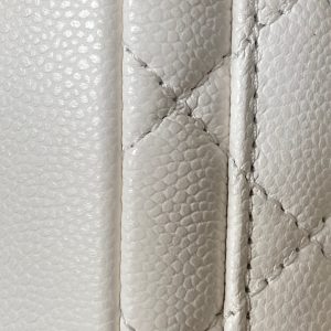 Chanel 25 Backpack 18cm White Caviar Leather