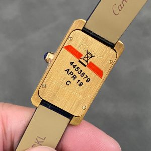 Tank Americane 20mm Gold Case Black Leather Strap