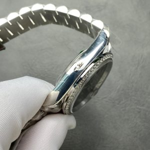 Rolex Day-Date 36mm Silver Black Dial