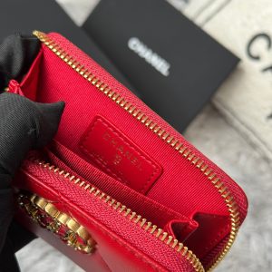 CC 19 Quilted Zipper Coin Purse Red Gold-Tone Sheepskin 242794