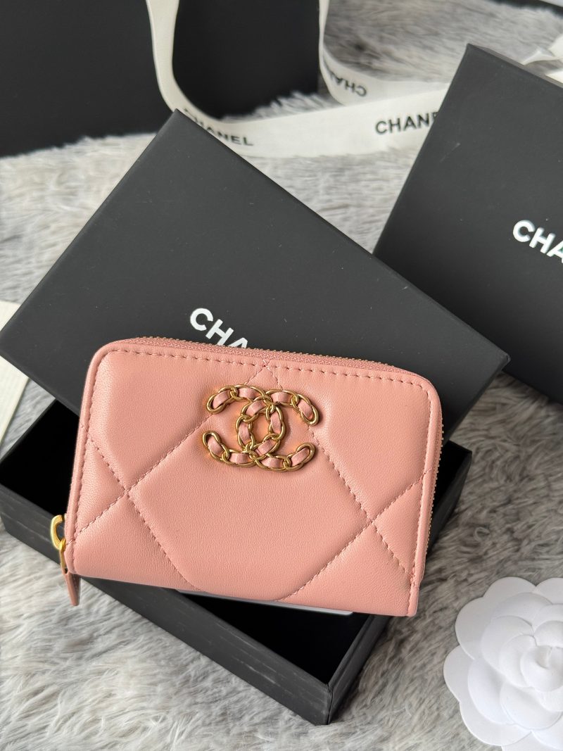 CC 19 Quilted Zipper Coin Purse Pink Gold-Tone Sheepskin 242796