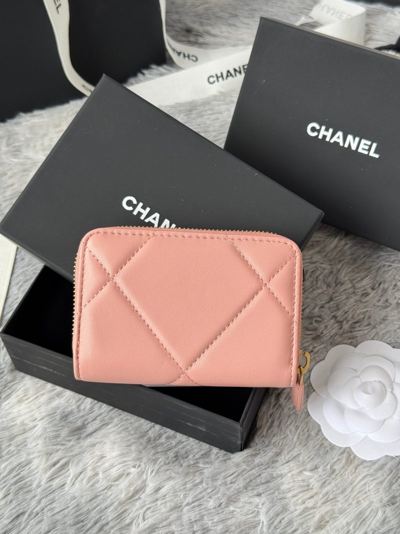 CC 19 Quilted Zipper Coin Purse Pink Gold-Tone Sheepskin 242796