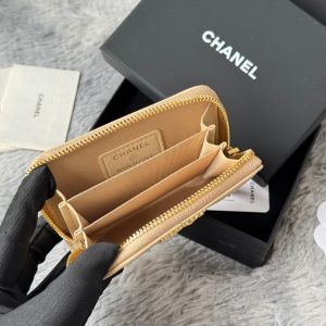 CC 19 Quilted Zipper Coin Purse Beige Gold-Tone Sheepskin 242798