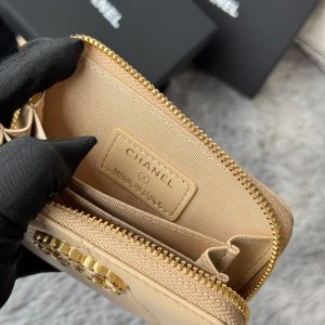 CC 19 Quilted Zipper Coin Purse Beige Gold-Tone Sheepskin 242798